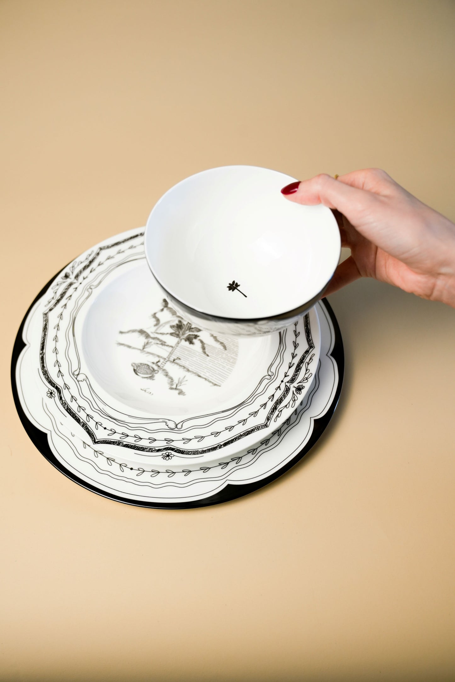 Palm Dinner Set 18 Pcs