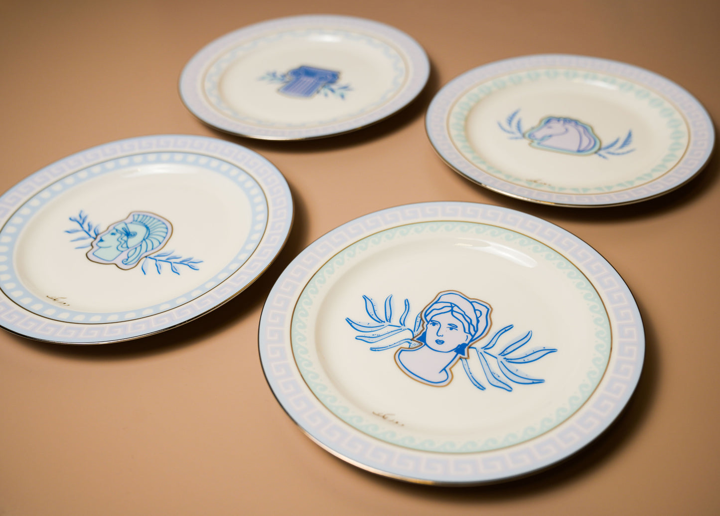 Doric Dessert Plates 4 Pcs