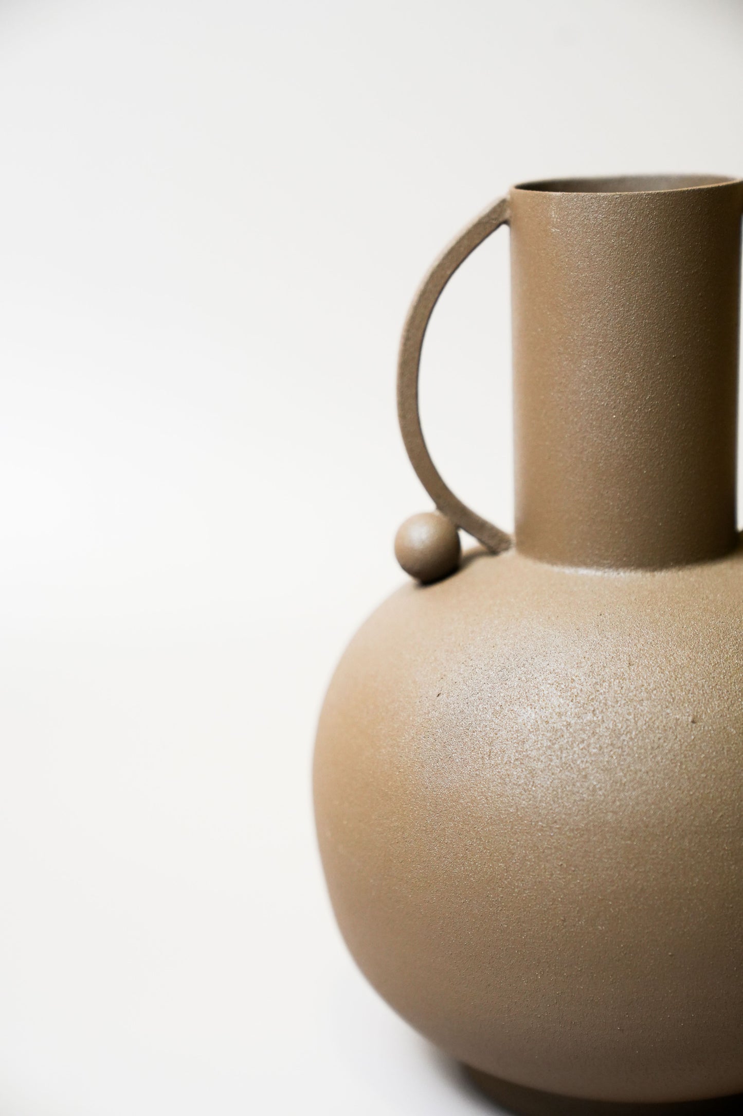 Tasbeeh Collection Vase