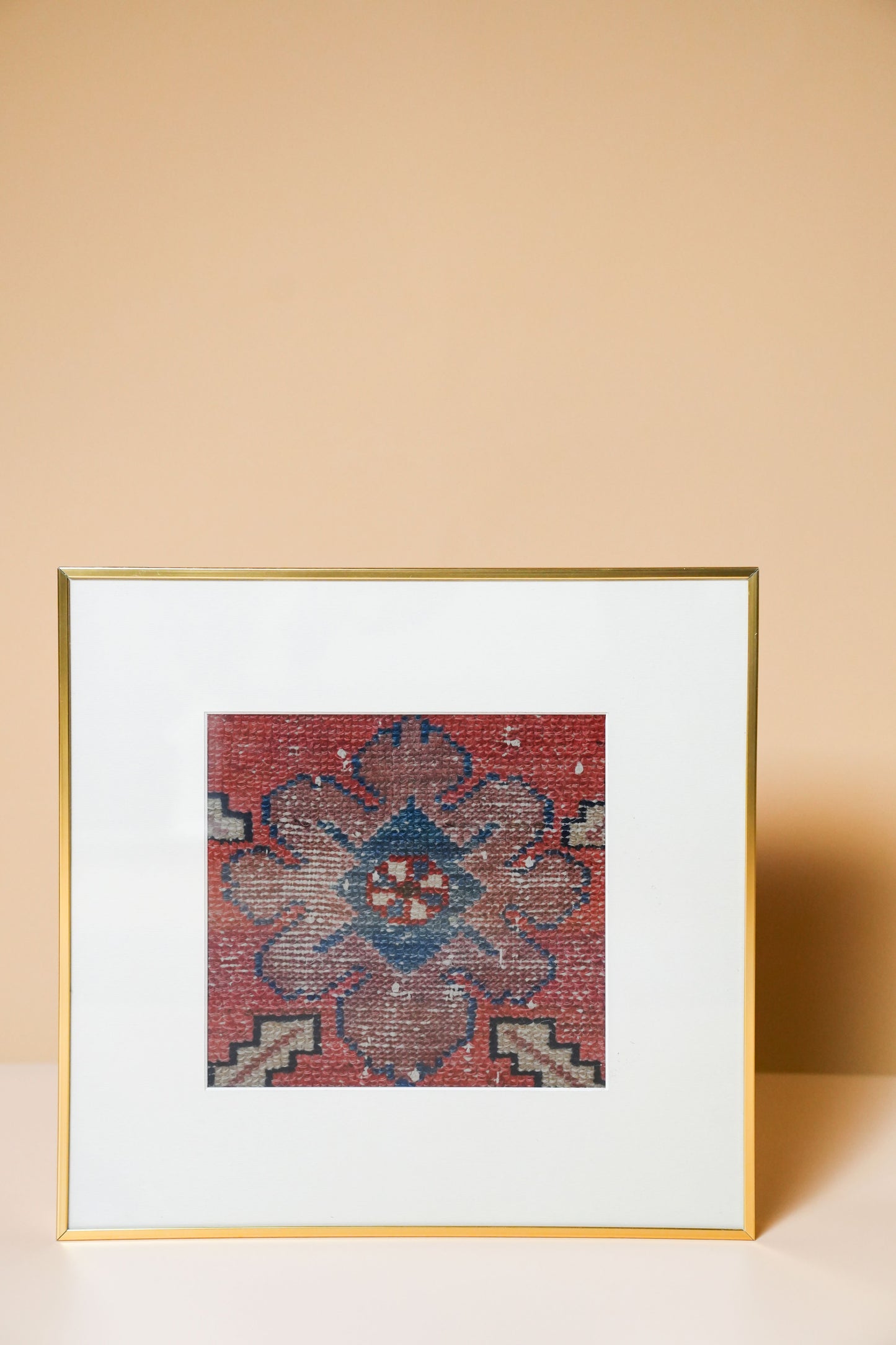 Gule Rug Frame