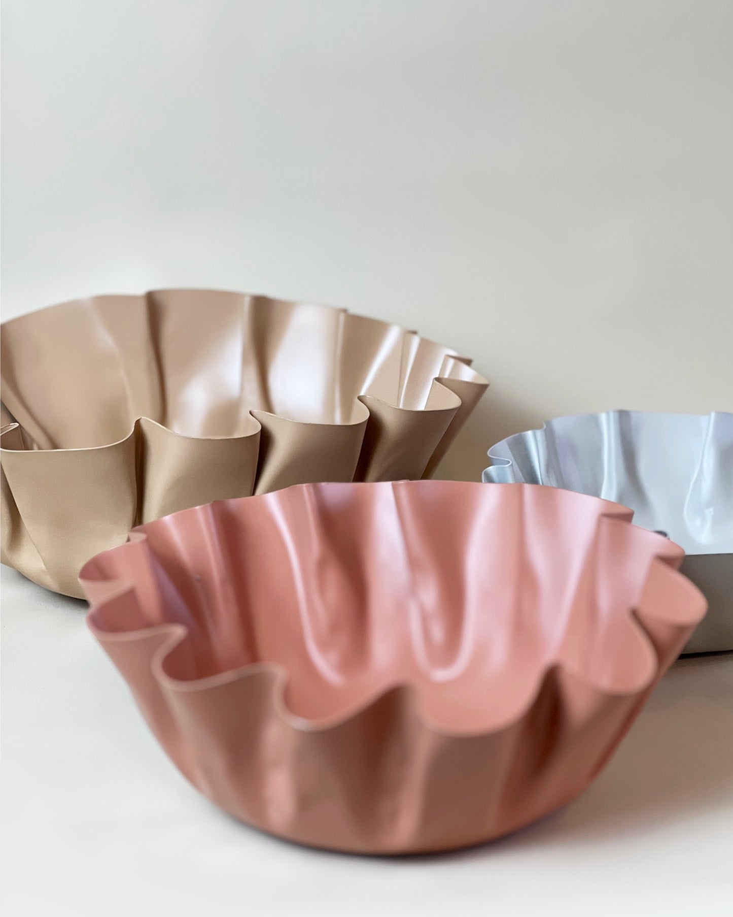 Lily Serving bowl set